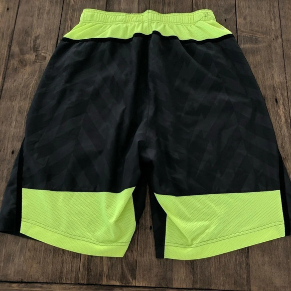 Nike FB Mens Medium Fly 3.0 Training Shorts 667446 - Picture 8 of 9